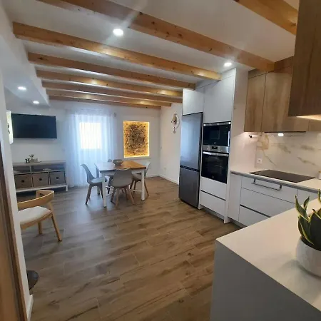 Semesterbostad Zeca Holidays-atalaia Water Fall *