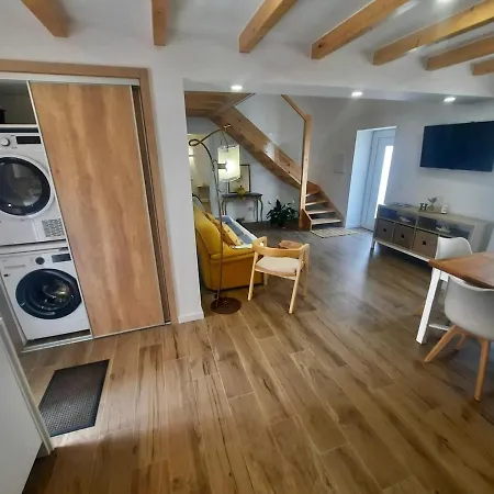 Zeca Holidays-atalaia Water Fall * Lourinhã