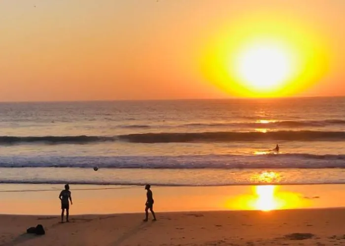 Dom wakacyjny Zeca Holidays-atalaia Water Fall Lourinhã